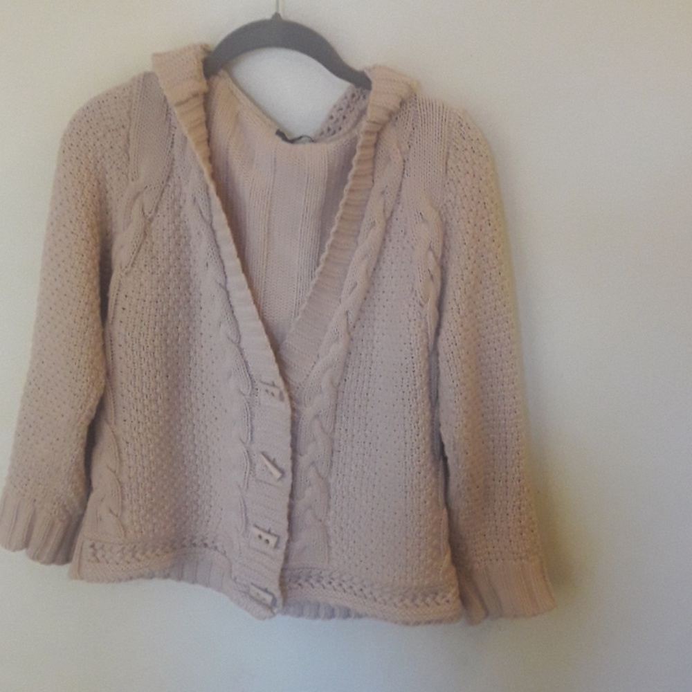Sweater - Picture 2 of 8